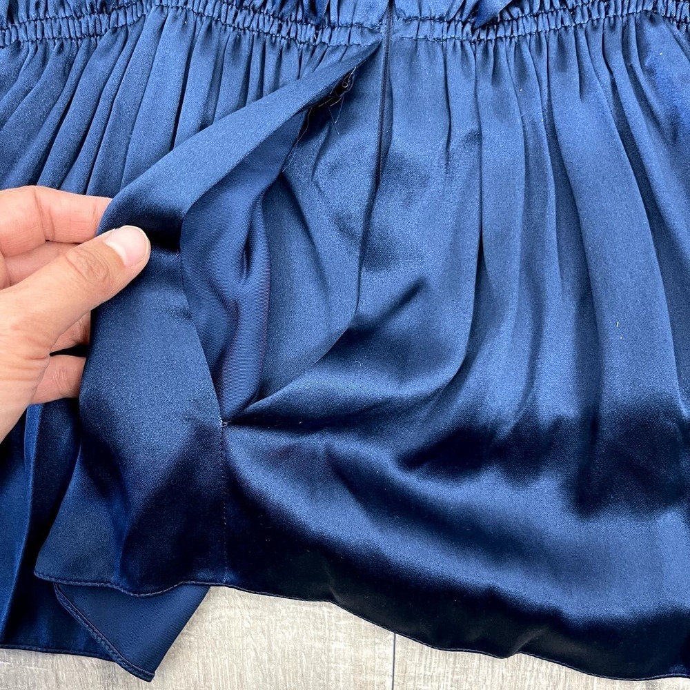 Jill Stuart Satin Top Womens XS Blue Cropped Off Shoulder Pleated Ruffle - Picture 14 of 16